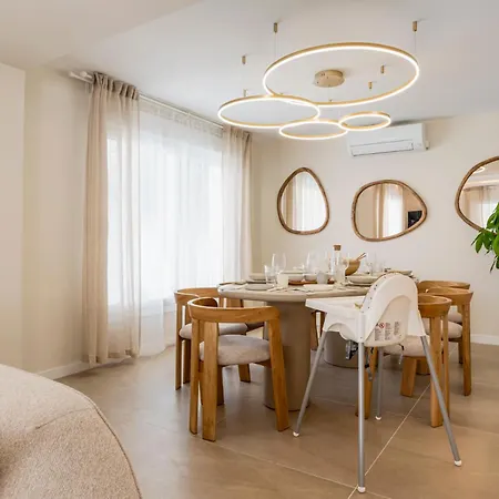 Villa-luxe New 5br Heated Pool & Bbq Kitchen At Prime Location Near Puerto Marina & *