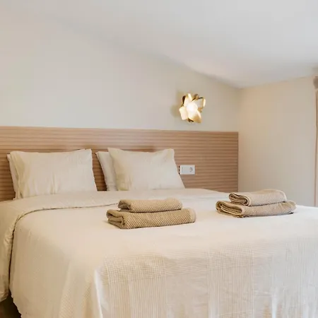 Villa Villa-luxe New 5br Heated Pool & Bbq Kitchen At Prime Location Near Puerto Marina &